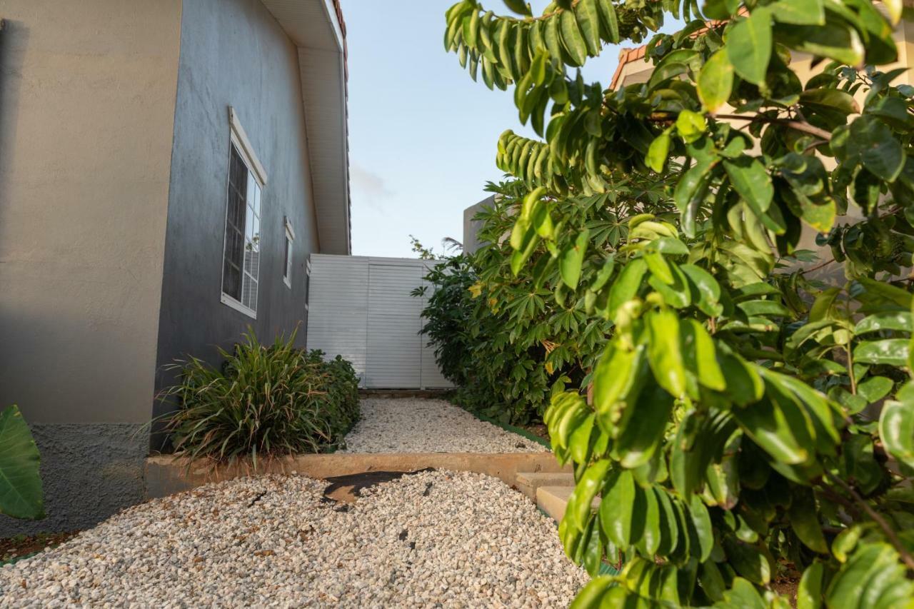 Villa La Casita Torres Oranjestad Exterior foto